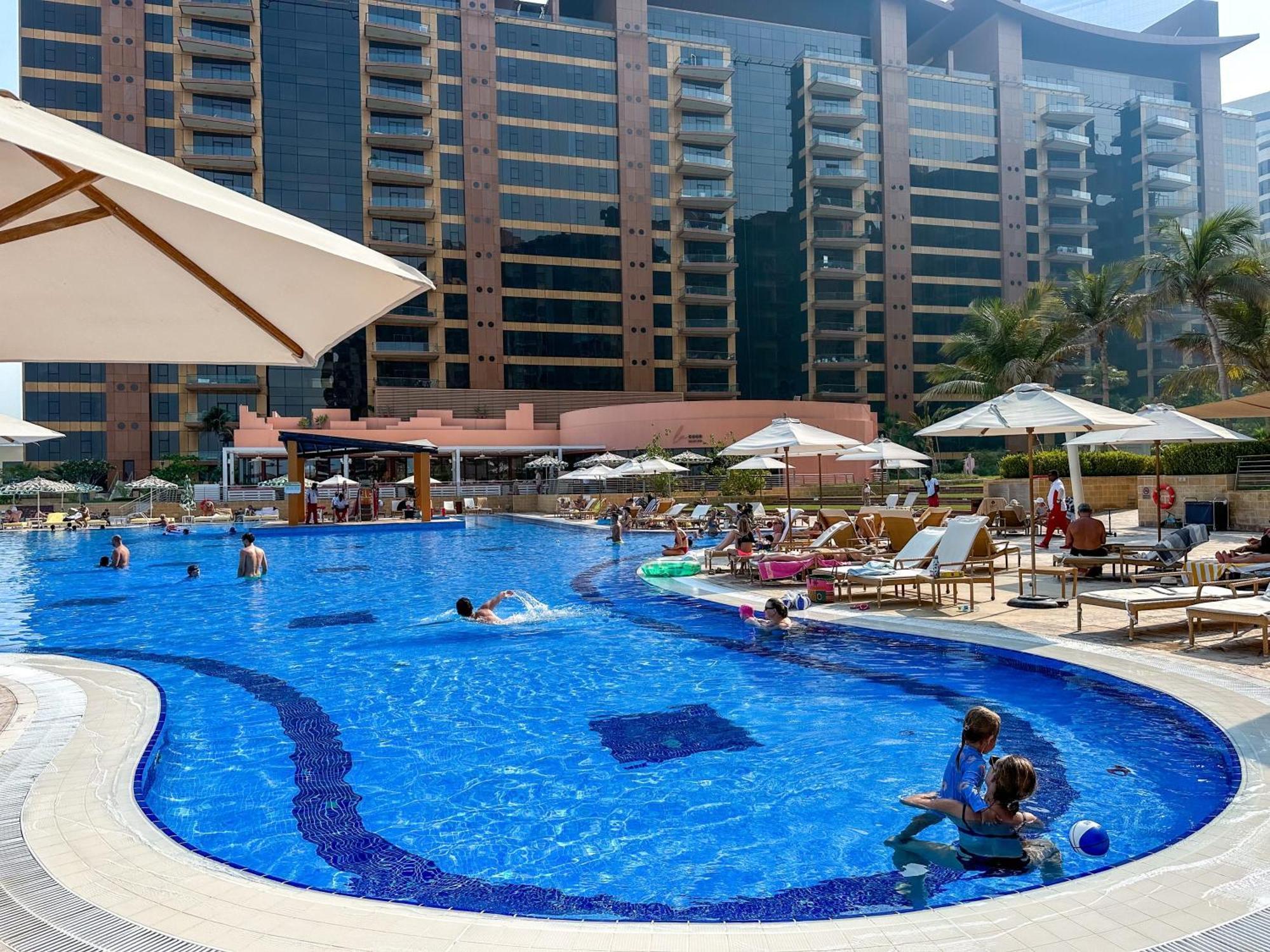 Modern Beachfront 1Br Apartment - Tiara Residence 迪拜 外观 照片
